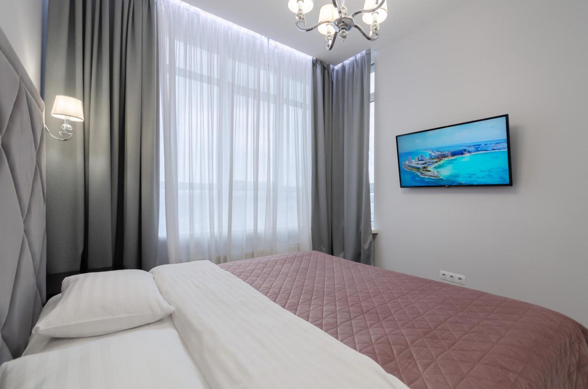Petrovdom 408-467-471-277-377 In Central Park Cozy Apartments เคียฟ ภายนอก รูปภาพ